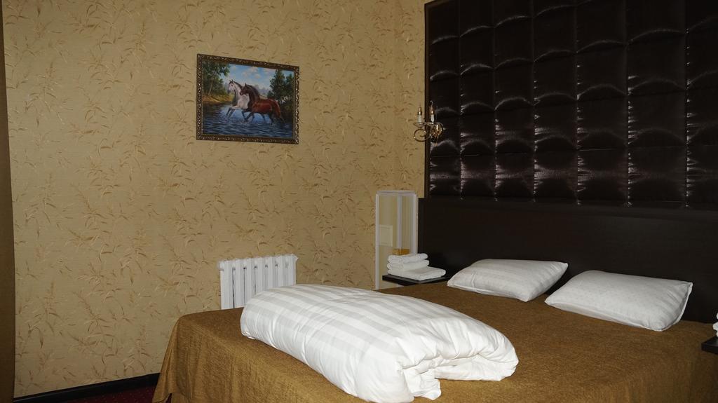 Home Hotel Astana Szoba fotó