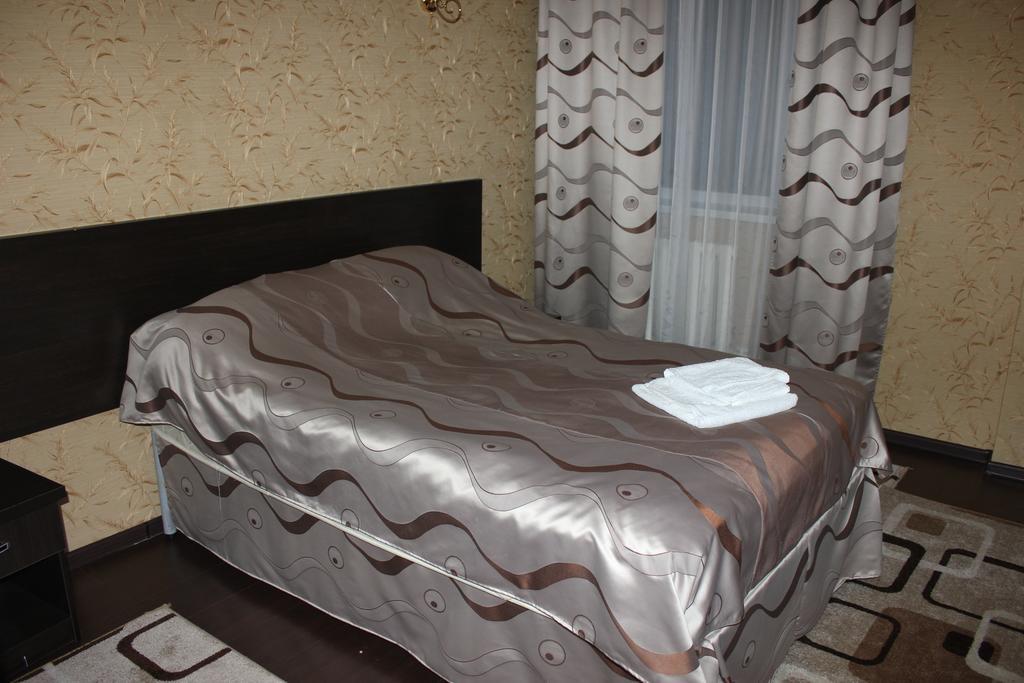 Home Hotel Astana Szoba fotó