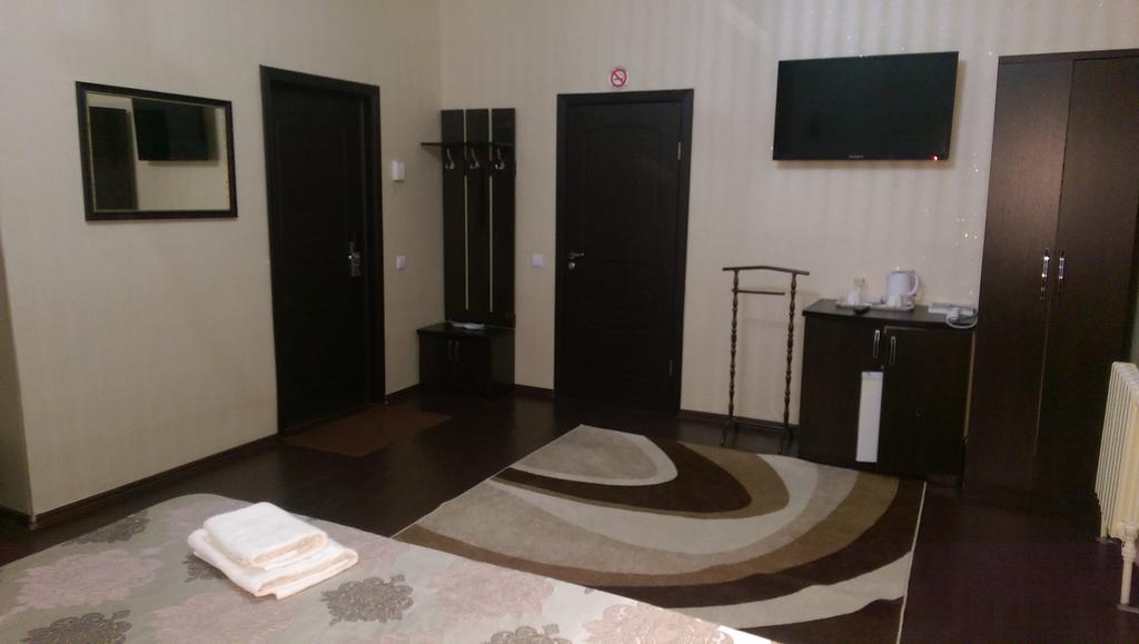 Home Hotel Astana Kültér fotó